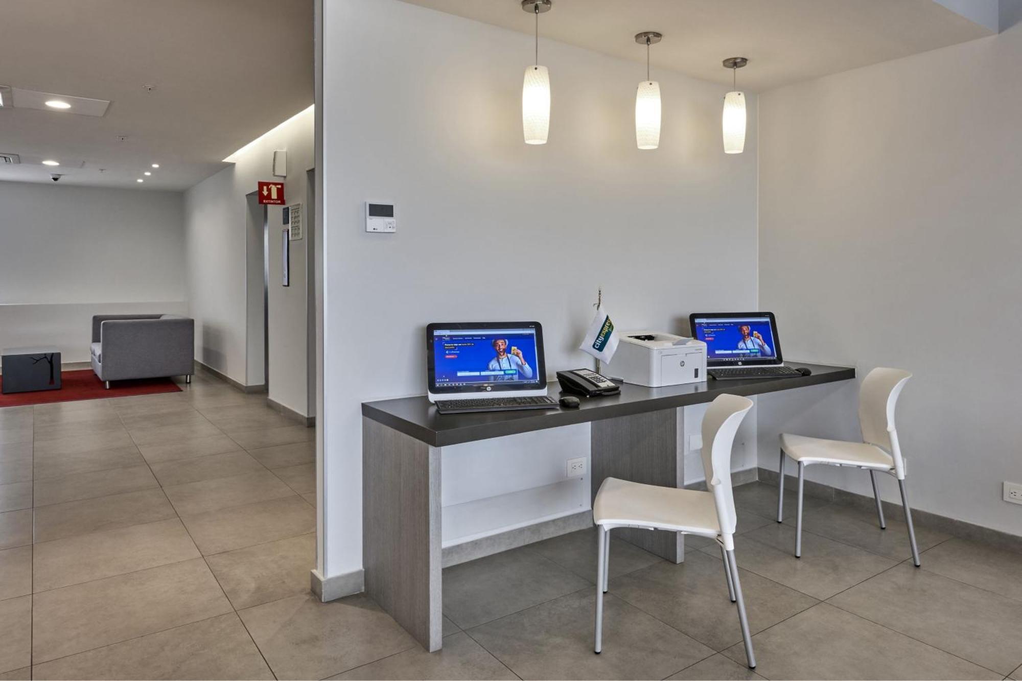 City Express Junior By Marriott Puebla Finsa Экстерьер фото