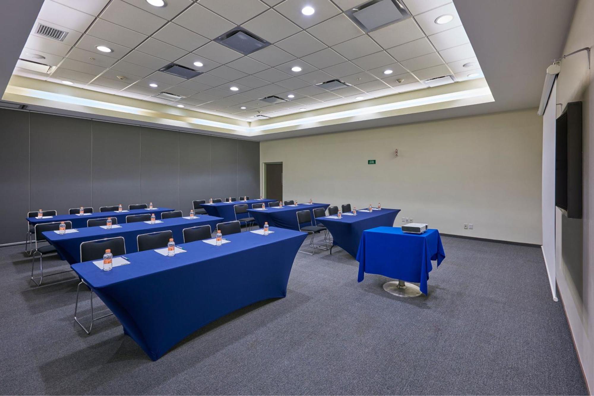 City Express Junior By Marriott Puebla Finsa Экстерьер фото