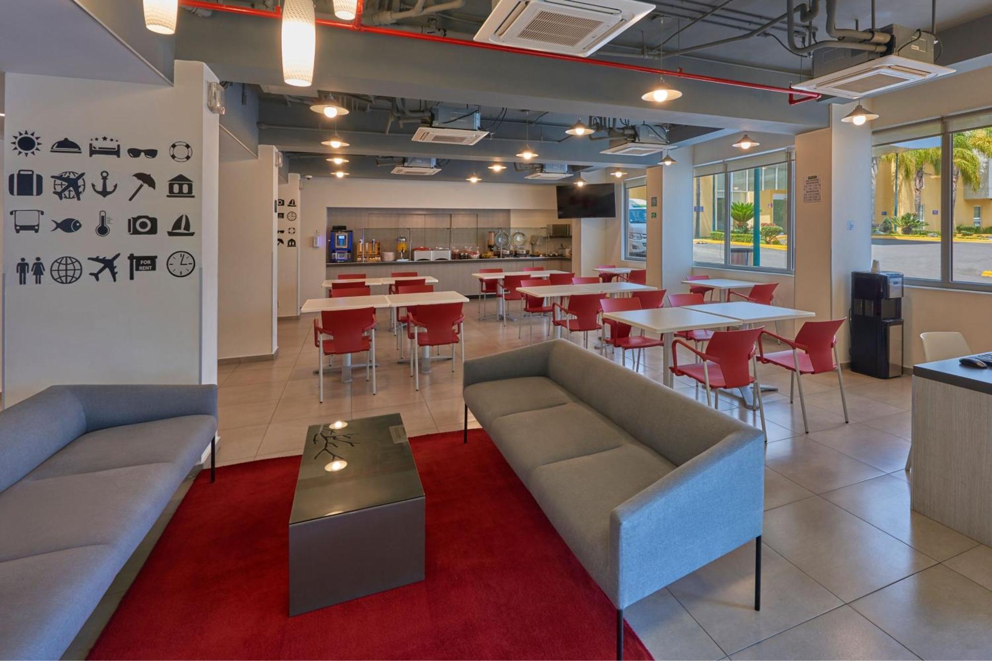 City Express Junior By Marriott Puebla Finsa Экстерьер фото