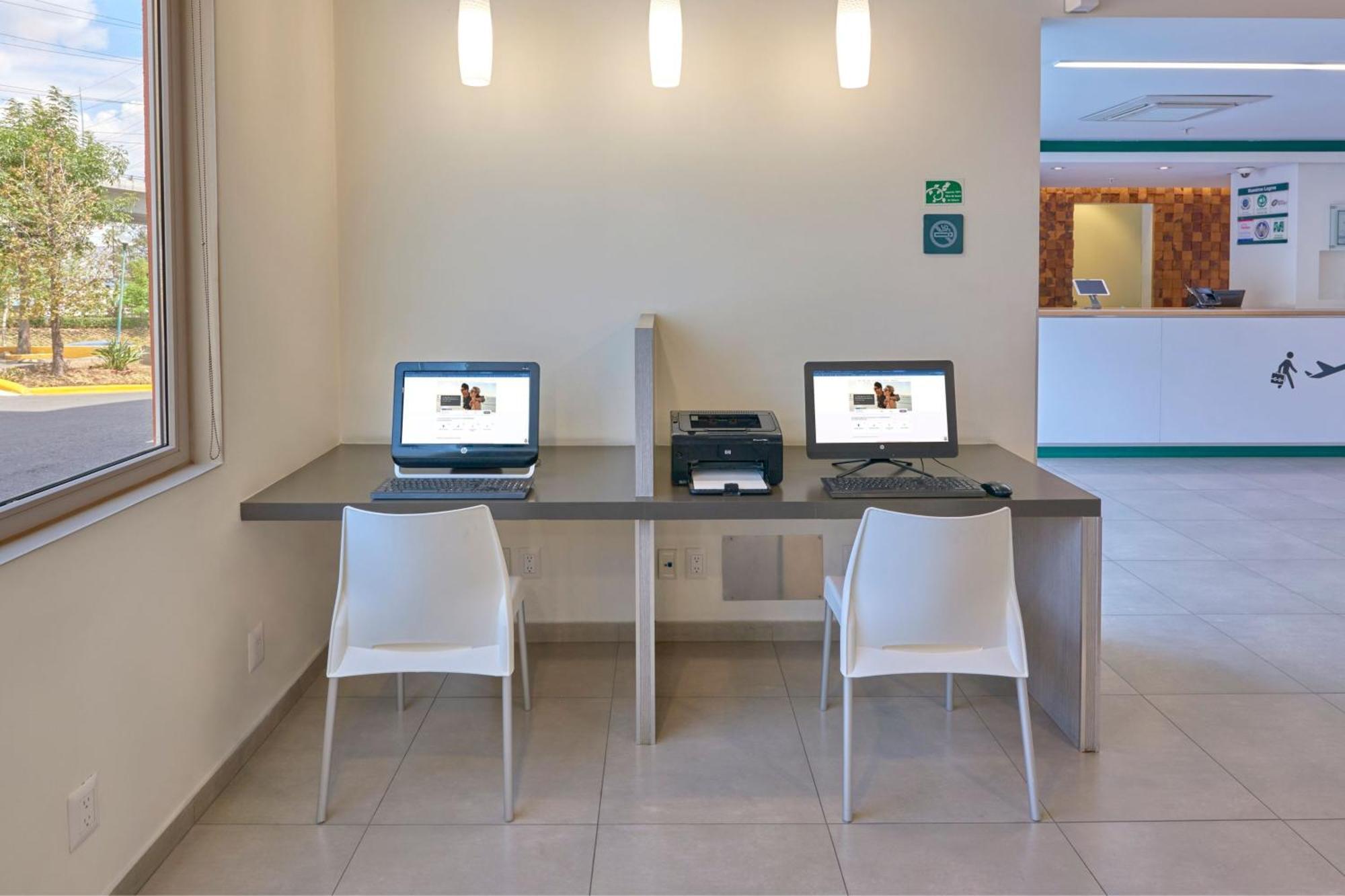 City Express Junior By Marriott Puebla Finsa Экстерьер фото